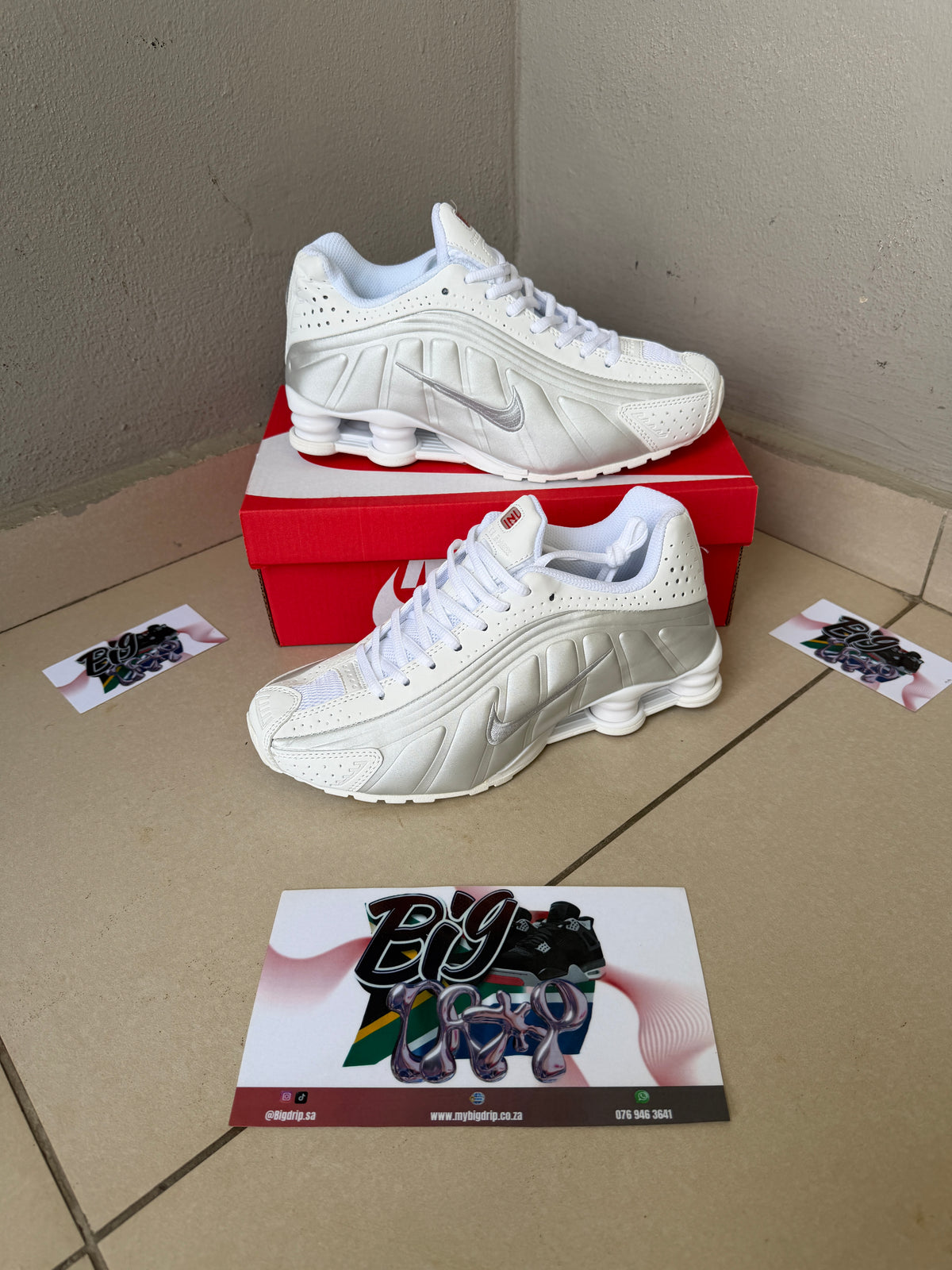 SHOX R4 “white”
