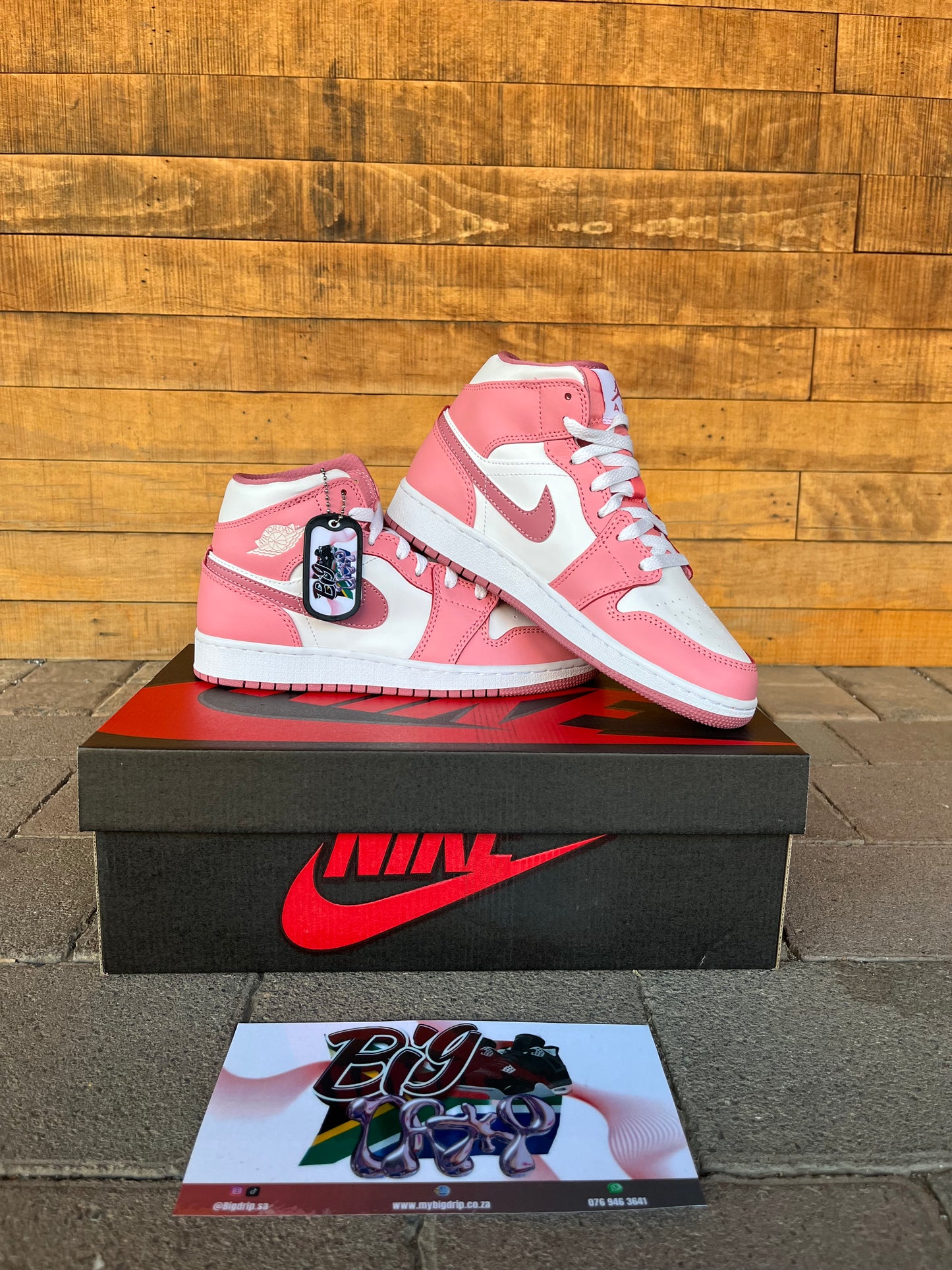 AIR JORDAN 1 MID “VALENTINE'S DAY”