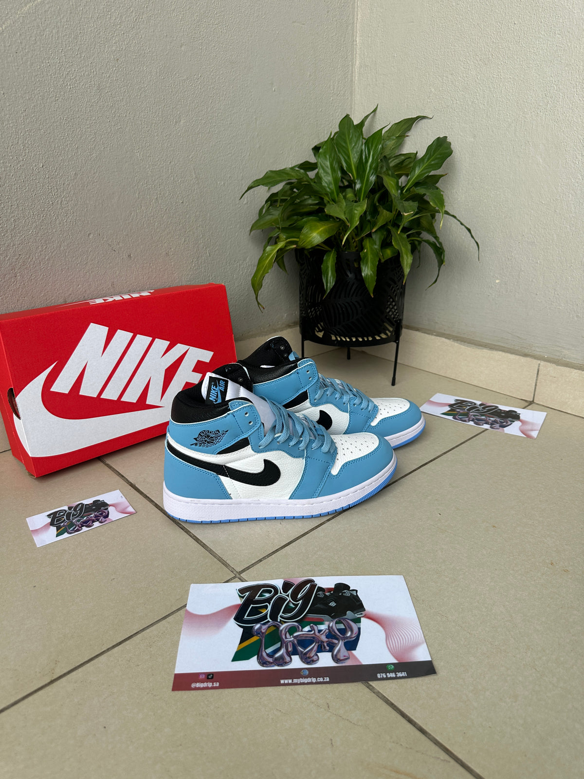 AIR JORDAN 1 "University Blue"