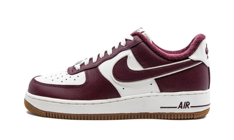AIR FORCE 1 LOW "College Pack - Night Maroon"