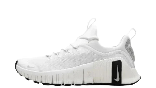 Free metcon 6 “ white “