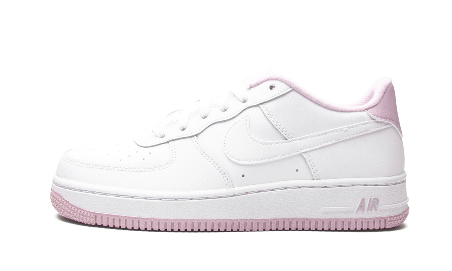 Kids Air Force 1 Low GS "White / Iced Lilac"