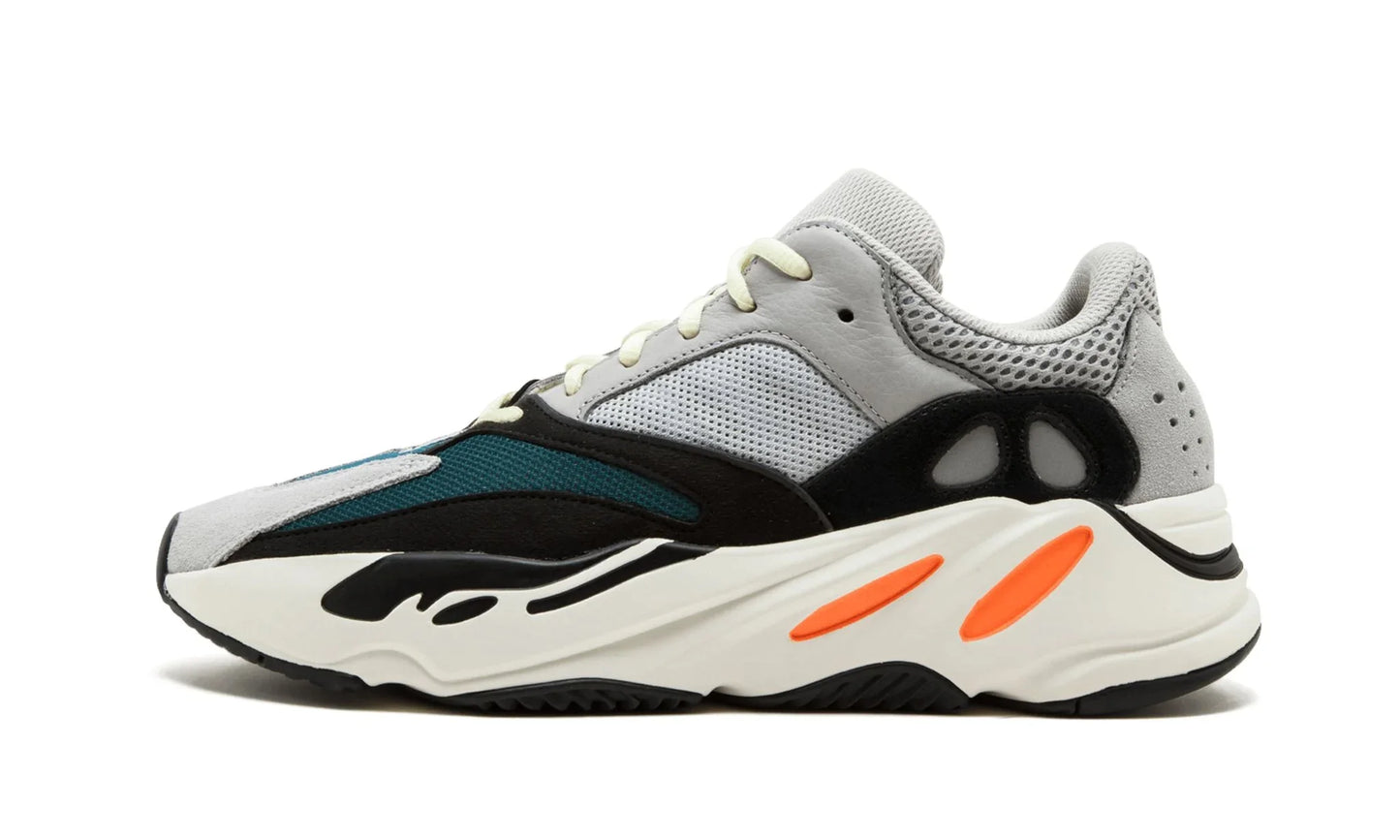 BOOST 700 "Wave Runner"