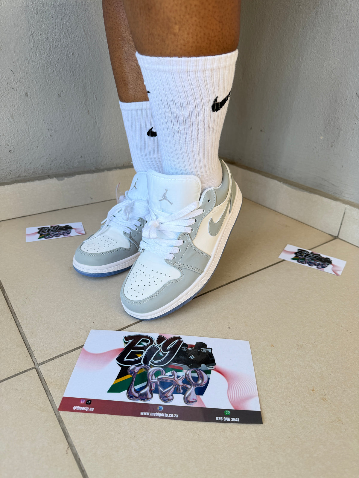 AIR JORDAN 1 LOW "White / Wolf Grey"