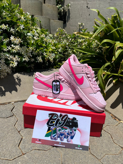 DUNK LOW "pink foam"