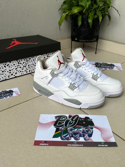 AIR JORDAN 4 ‘WHITE OREO’