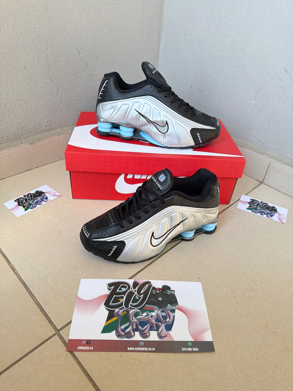 SHOX R4 “black/grey/silver/blue”