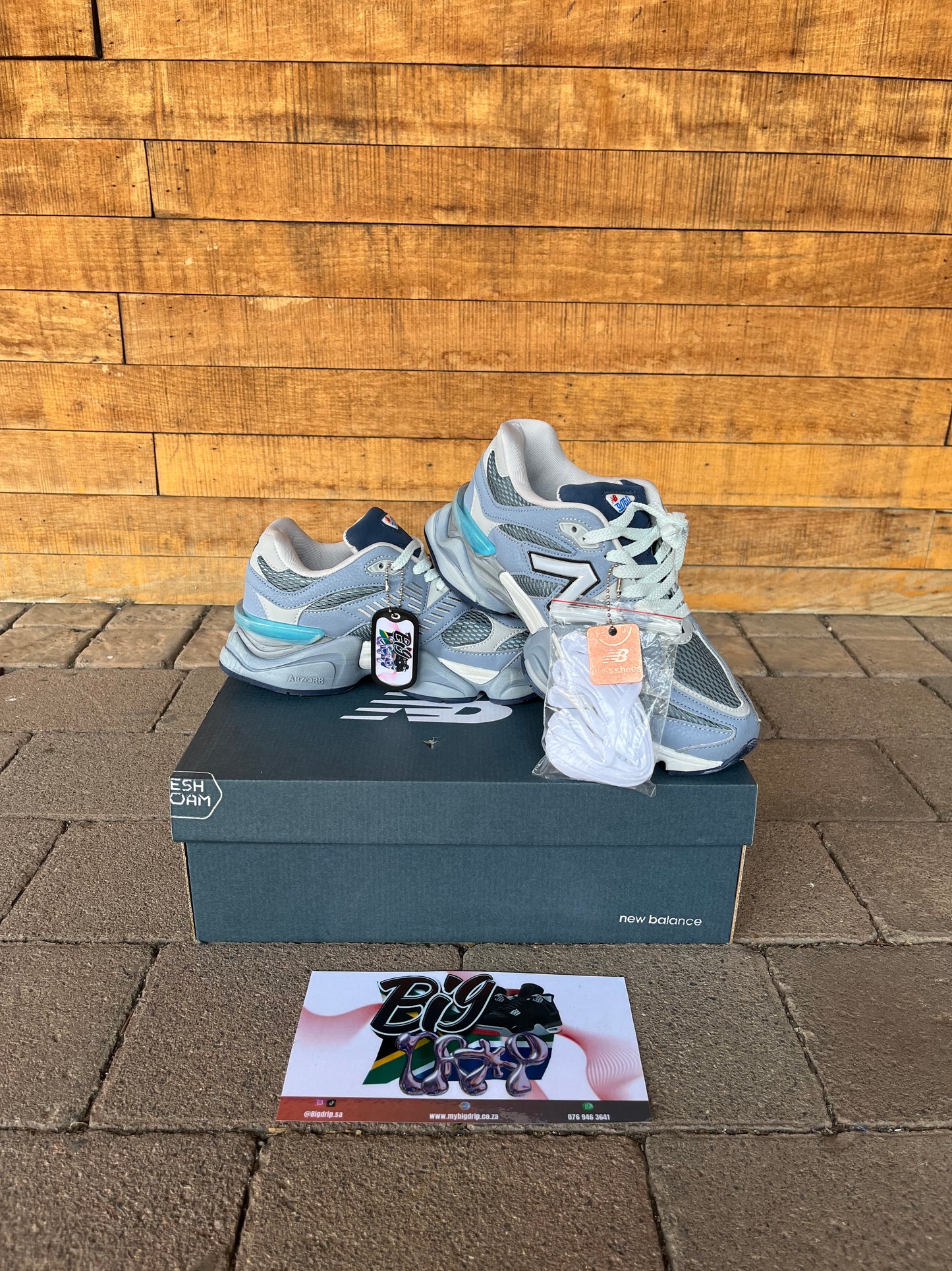9060 "Moon Daze"