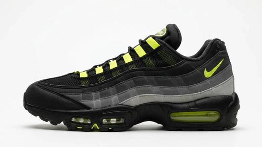 Airmax 95 “OG” black neon