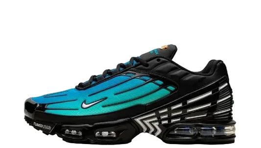 Air Max plus “laser blue“