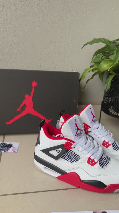 AIR JORDAN 4 RETRO "Fire Red"